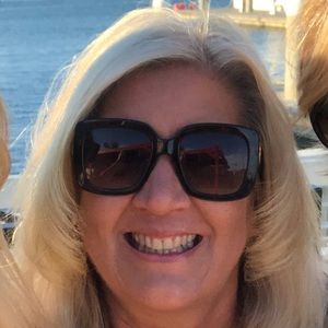 Meet your Posher, Cheryl